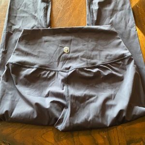 Born Primitive your go to leggings